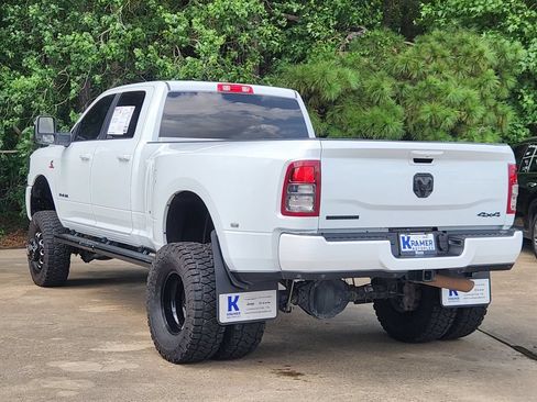 Used 2024 RAM 3500 Big Horn w/ Night Edition AWD/4WD image 5