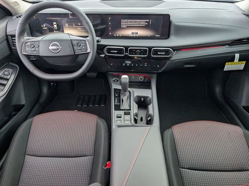 New 2026 Nissan Sentra SR FWD image 8