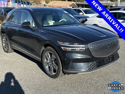 Used 2025 Genesis Electrified GV70 Advanced w/ Prestige Package