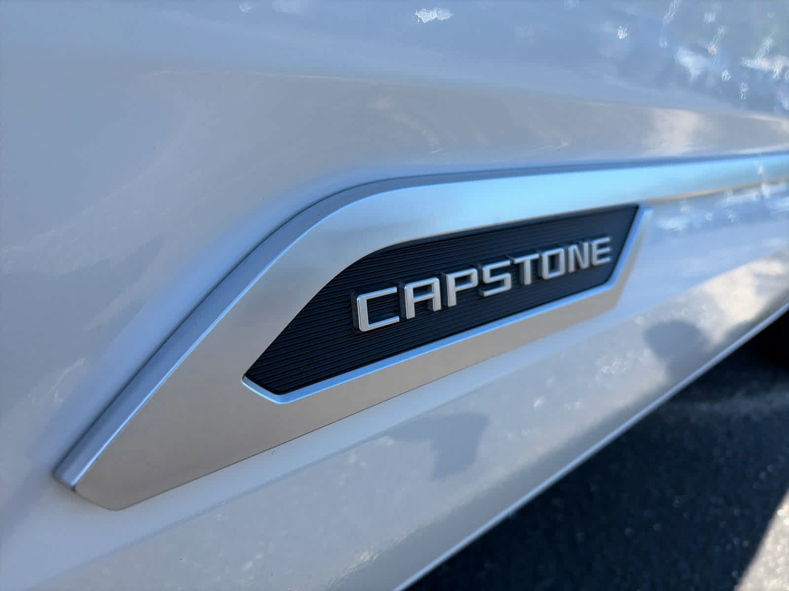 Used 2025 Toyota Sequoia Capstone AWD/4WD image 6