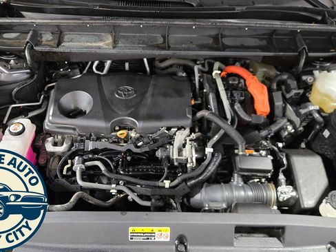 Used 2021 Toyota Highlander XLE image 45