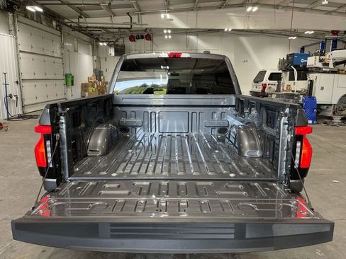 New 2025 Ford F150 Lightning Flash AWD/4WD image 24