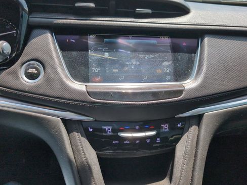 Used 2017 Cadillac XT5 Luxury AWD/4WD image 18