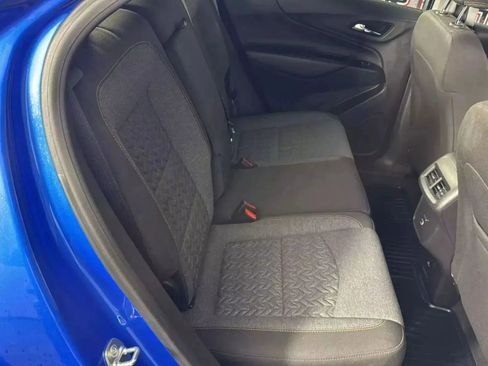 Used 2024 Chevrolet Equinox LT image 43