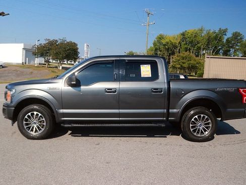 Used 2018 Ford F150 XLT w/ Equipment Group 302A Luxury AWD/4WD image 4