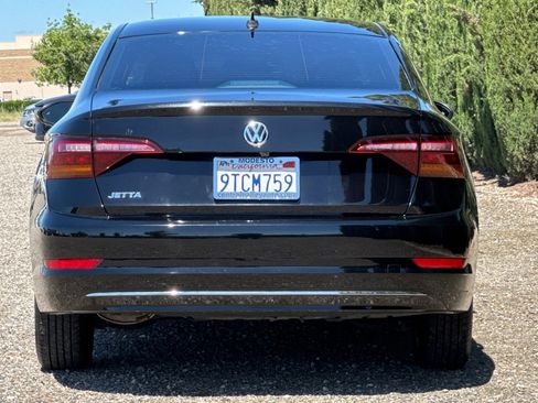 Used 2019 Volkswagen Jetta S w/ Driver Assistance Package FWD image 5