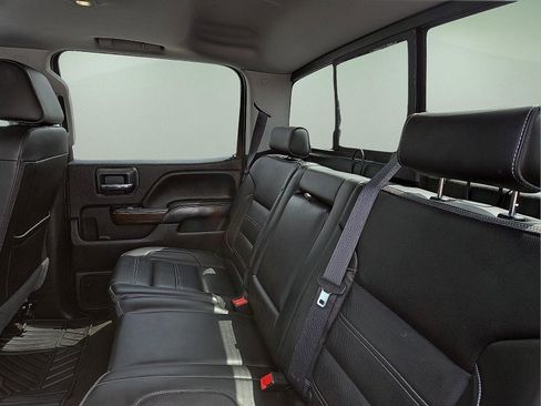 Used 2018 GMC Sierra 3500 Denali w/ Duramax Plus Package AWD/4WD image 10