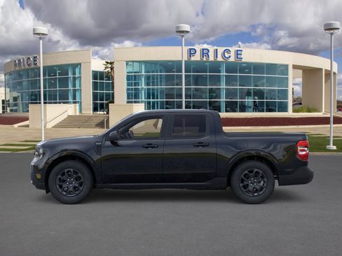 Used 2025 Ford Maverick XLT FWD image 3