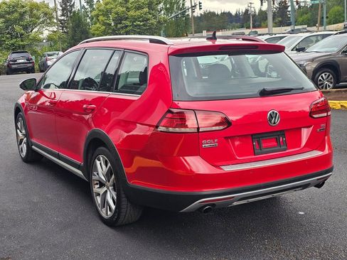 Used 2018 Volkswagen Golf Alltrack SEL AWD/4WD image 5