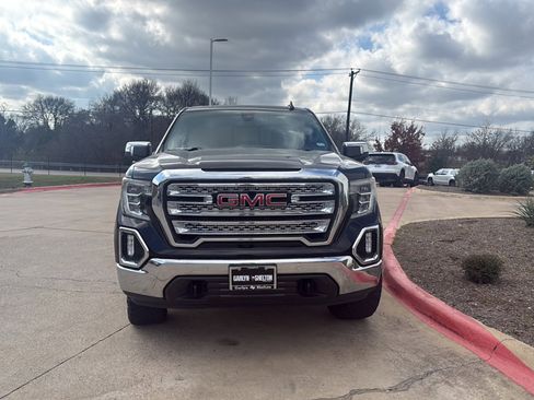Used 2020 GMC Sierra 1500 SLT image 2