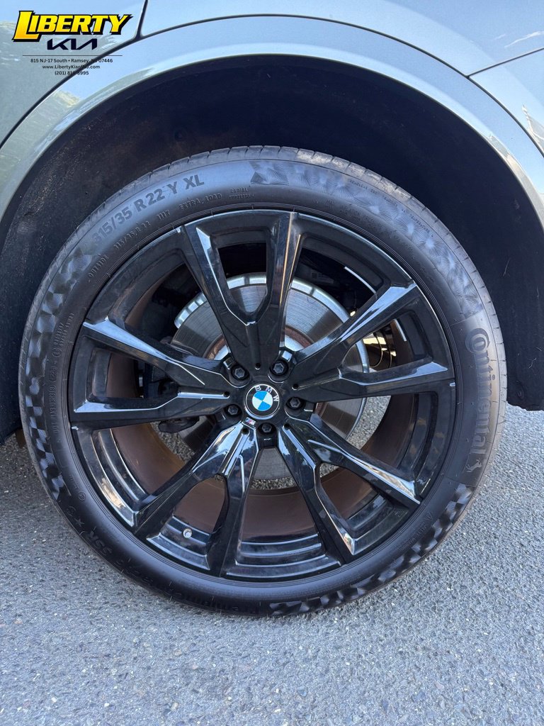 Used 2025 BMW X7 xDrive40i w/ Executive Package AWD/4WD image 15