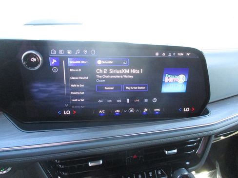 New 2026 Chevrolet Suburban LS image 17