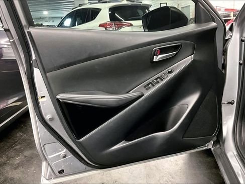 Used 2016 Scion iA image 21