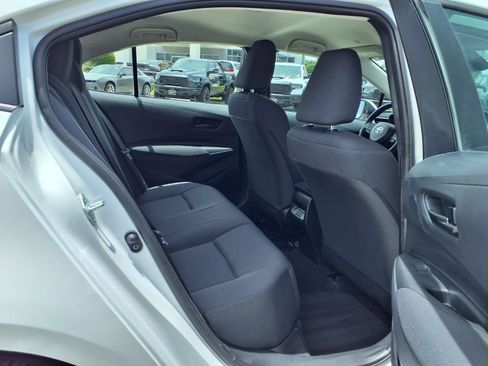 Used 2026 Toyota Corolla LE FWD image 8