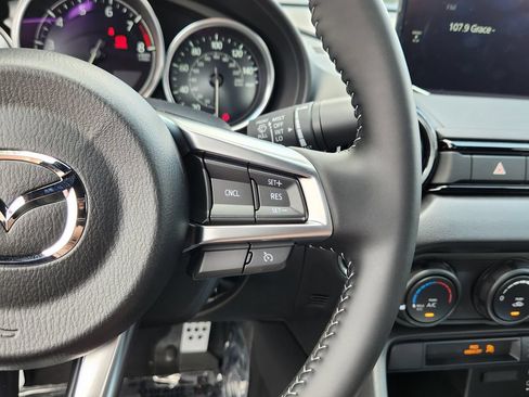 New 2026 MAZDA MX-5 Miata Club w/ Interior Package RWD image 19