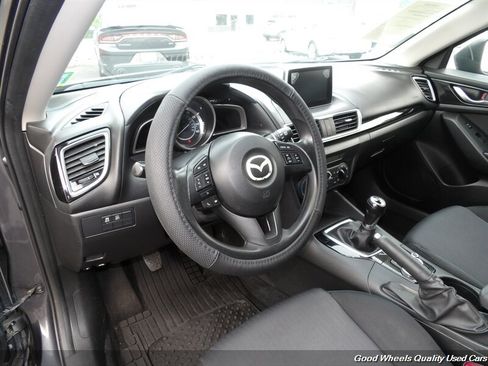 Used 2016 MAZDA MAZDA3 i Sport FWD image 12