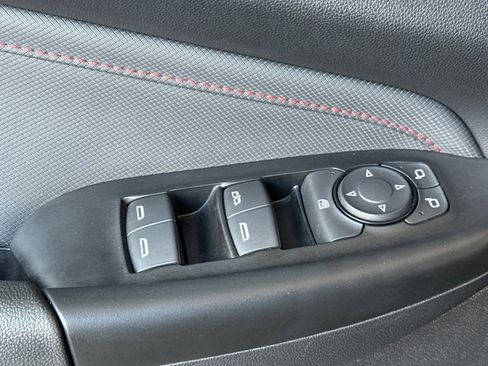 Used 2024 Chevrolet TrailBlazer RS image 12