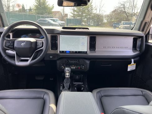 New 2026 Ford Bronco Outer Banks AWD/4WD image 23