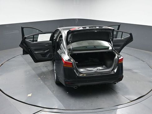 New 2025 Nissan Altima 2.5 SL image 43