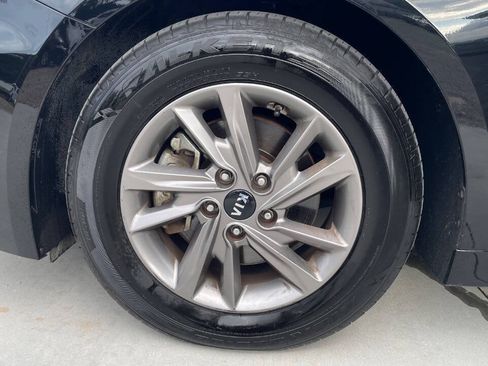 Used 2020 Kia Optima LX FWD image 11