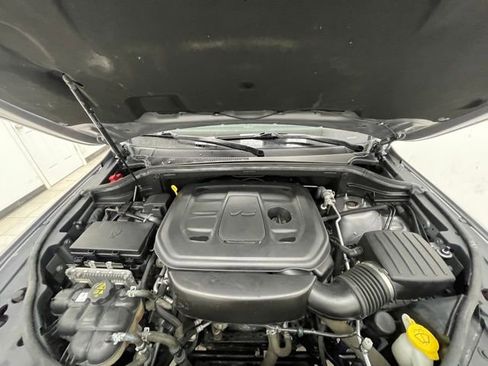 Used 2021 Jeep Grand Cherokee Laredo image 14