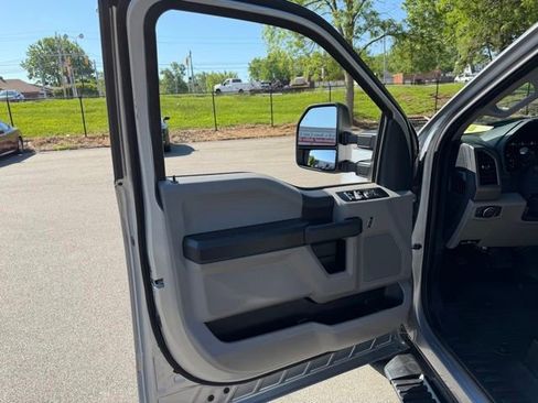 Used 2022 Ford F250 XL w/ Power Equipment Group AWD/4WD image 15