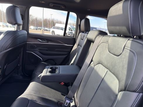 New 2026 Jeep Grand Cherokee Limited Reserve AWD/4WD image 35