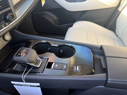 New 2026 Nissan Rogue SV image 27