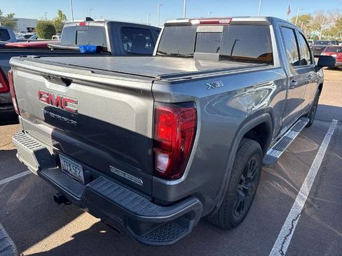 Used 2021 GMC Sierra 1500 Elevation image 3