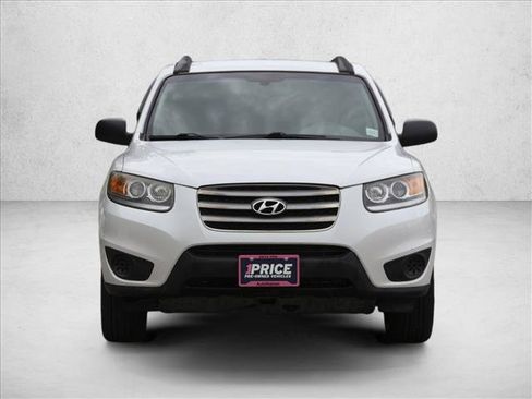 Used 2012 Hyundai Santa Fe GLS AWD/4WD image 2