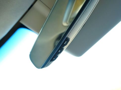 Used 2023 Genesis GV60 Performance image 31