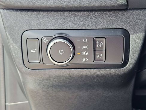 Used 2023 Ford Escape ST-Line Select w/ Tech Pack #2 AWD/4WD image 19