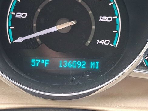 Used 2011 Chevrolet Malibu LS FWD image 18
