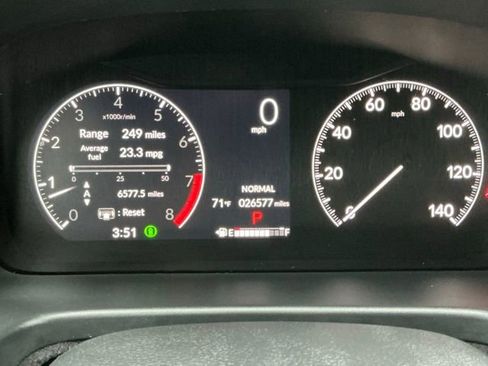 Used 2025 Honda Odyssey Sport-L image 19