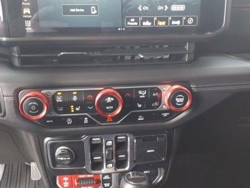 New 2026 Hyundai Santa Fe SE image 59