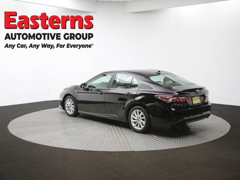 Used 2023 Toyota Camry LE image 61