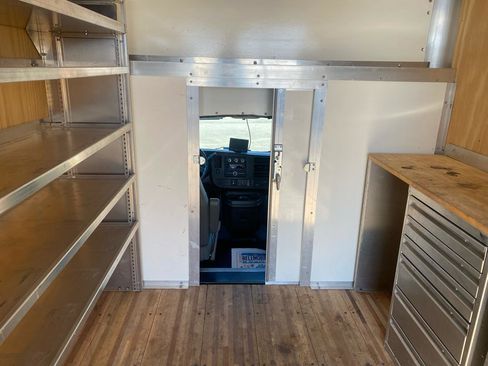 Used 2021 GMC Savana 3500 w/ Power Convenience Package image 12