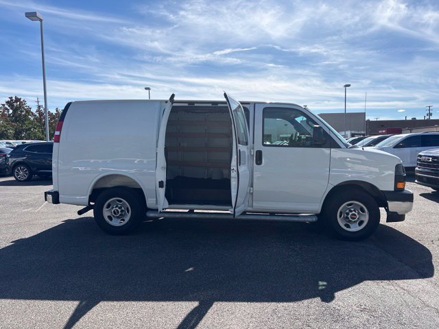 Used 2025 GMC Savana 2500 w/ Driver Convenience Package RWD image 12