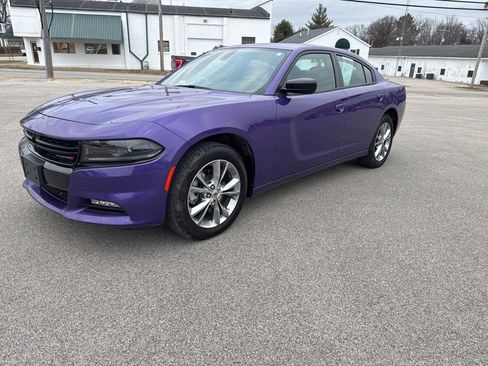 Used 2023 Dodge Charger SXT image 1
