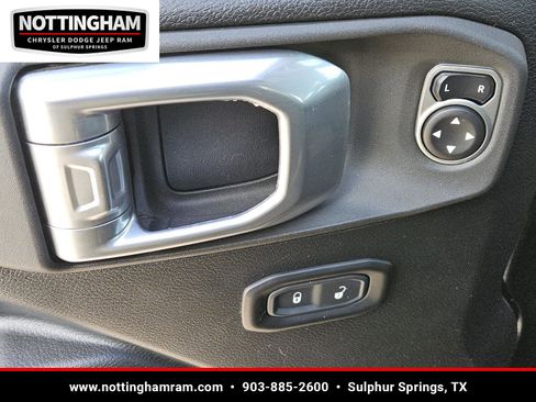 Used 2020 Jeep Wrangler Unlimited Sport image 23