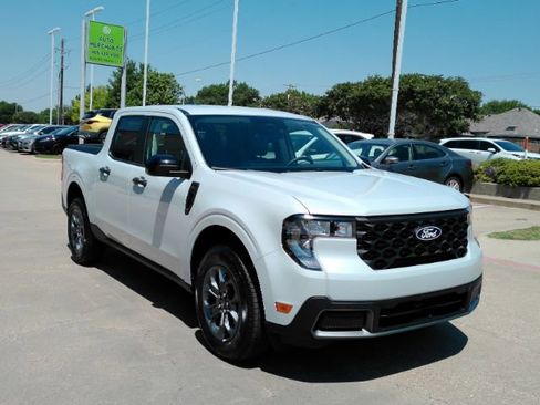 Used 2025 Ford Maverick XLT w/ XLT Luxury Package FWD image 4