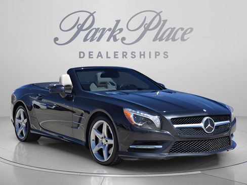 Certified 2016 Mercedes-Benz SL 550 image 4