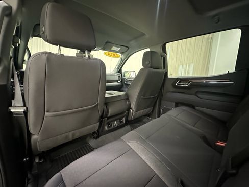 Certified 2024 Chevrolet Silverado 1500 LT AWD/4WD image 22