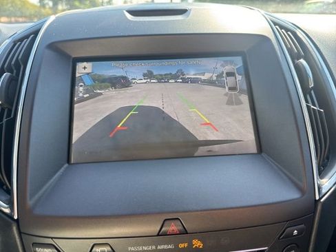 Used 2019 Ford Edge Titanium w/ Equipment Group 301A image 29