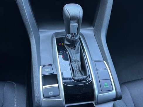 Used 2018 Honda Civic EX image 27