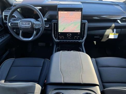 New 2026 GMC Yukon XL Elevation image 12