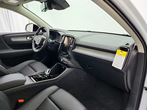 New 2026 Volvo XC40 B5 Plus w/ Protection Package Premier AWD/4WD image 13