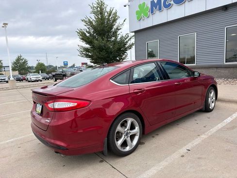 Used 2013 Ford Fusion SE FWD image 5
