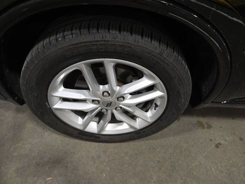 Used 2023 Dodge Durango R/T AWD/4WD image 10