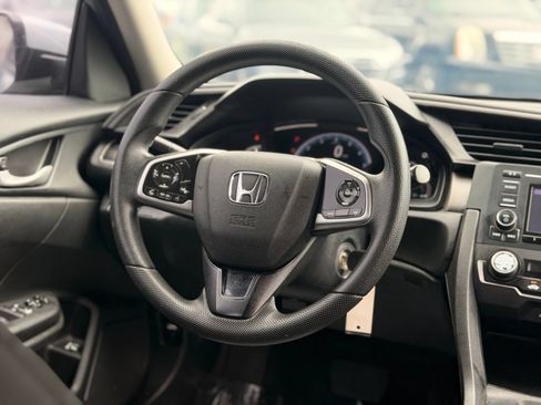 Used 2020 Honda Civic LX image 34